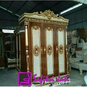 Almari Jati Rahwana Jepara