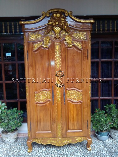 model-almari-pakaian-ukiran jati