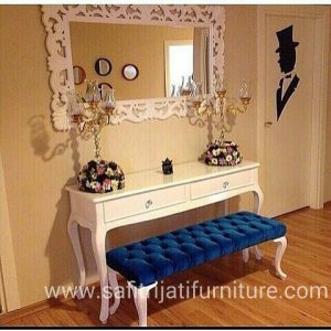 Meja Console minimalis