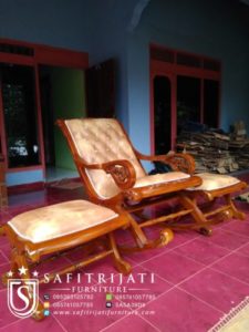 Kursi Goyang Jati