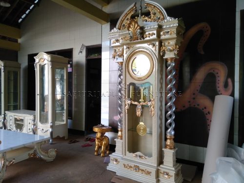 lemari jam brawijaya jati