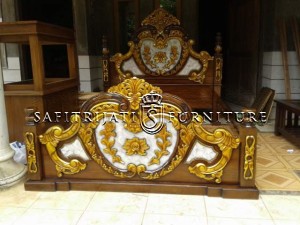 Tempat Tidur Kayu jati Ukir Jepara