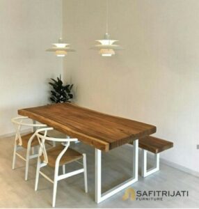 Set Kursi Cafe Wishbone Putih
